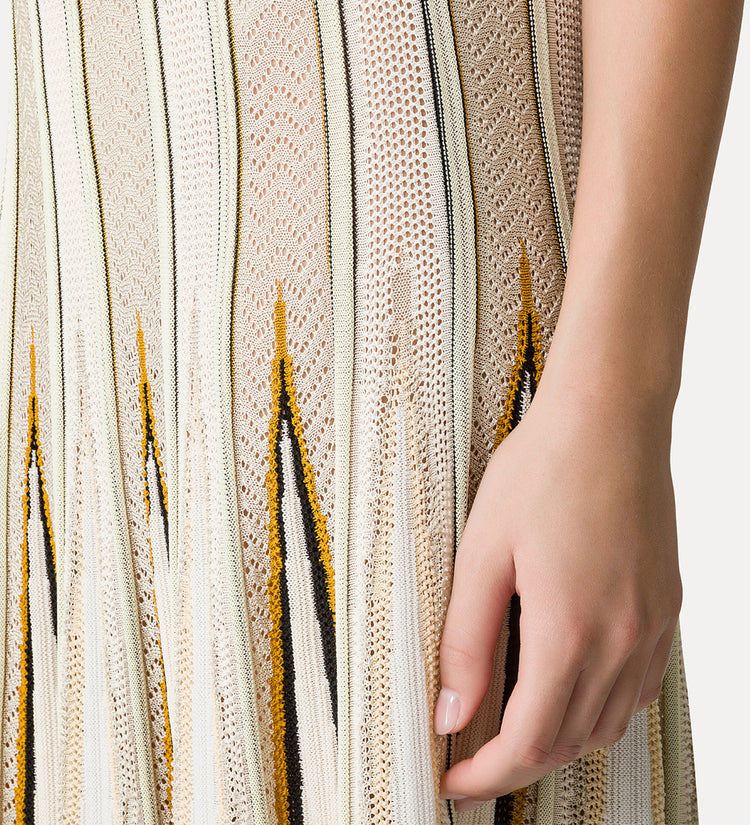 CHEVRON STITCH SKIRT WITH INLAYS