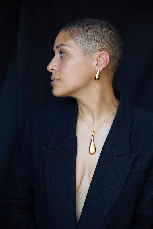 GOLD TEAR DROP LARGE PENDANT