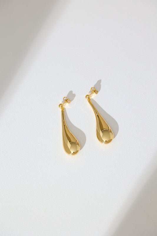 GOLD LONG HOLLOW FORM TEAR DROP STUD EARRINGS