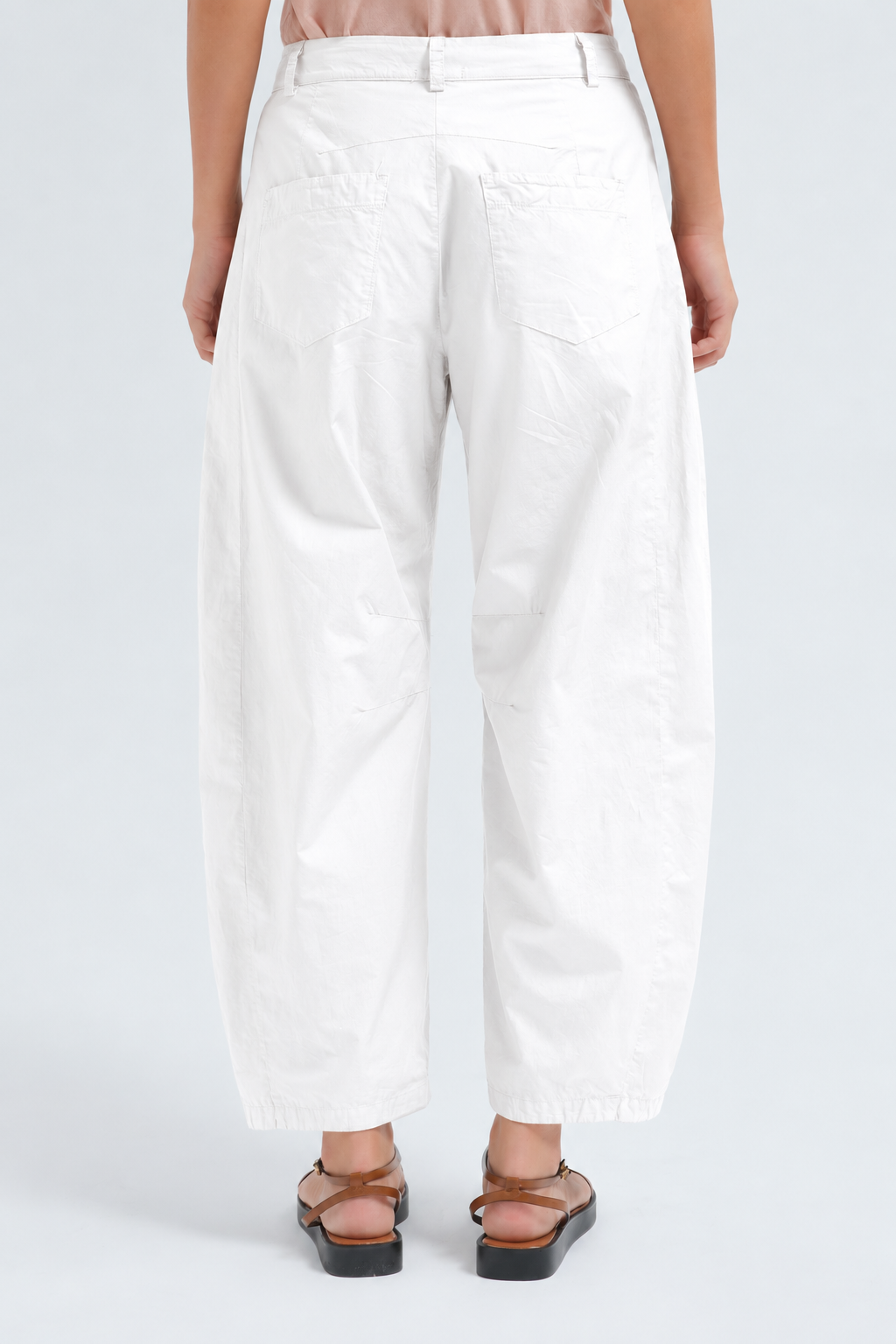 COTTON BARREL PANT IN WHITE