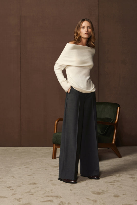 RING COLLAR SWEATER - CREAM