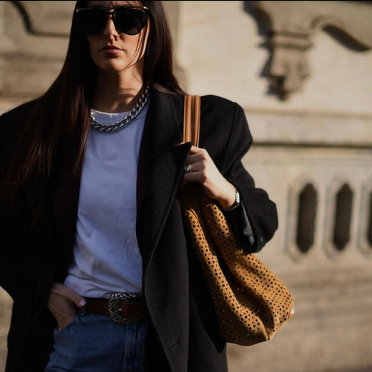 REFRESH YOUR WARDROBE