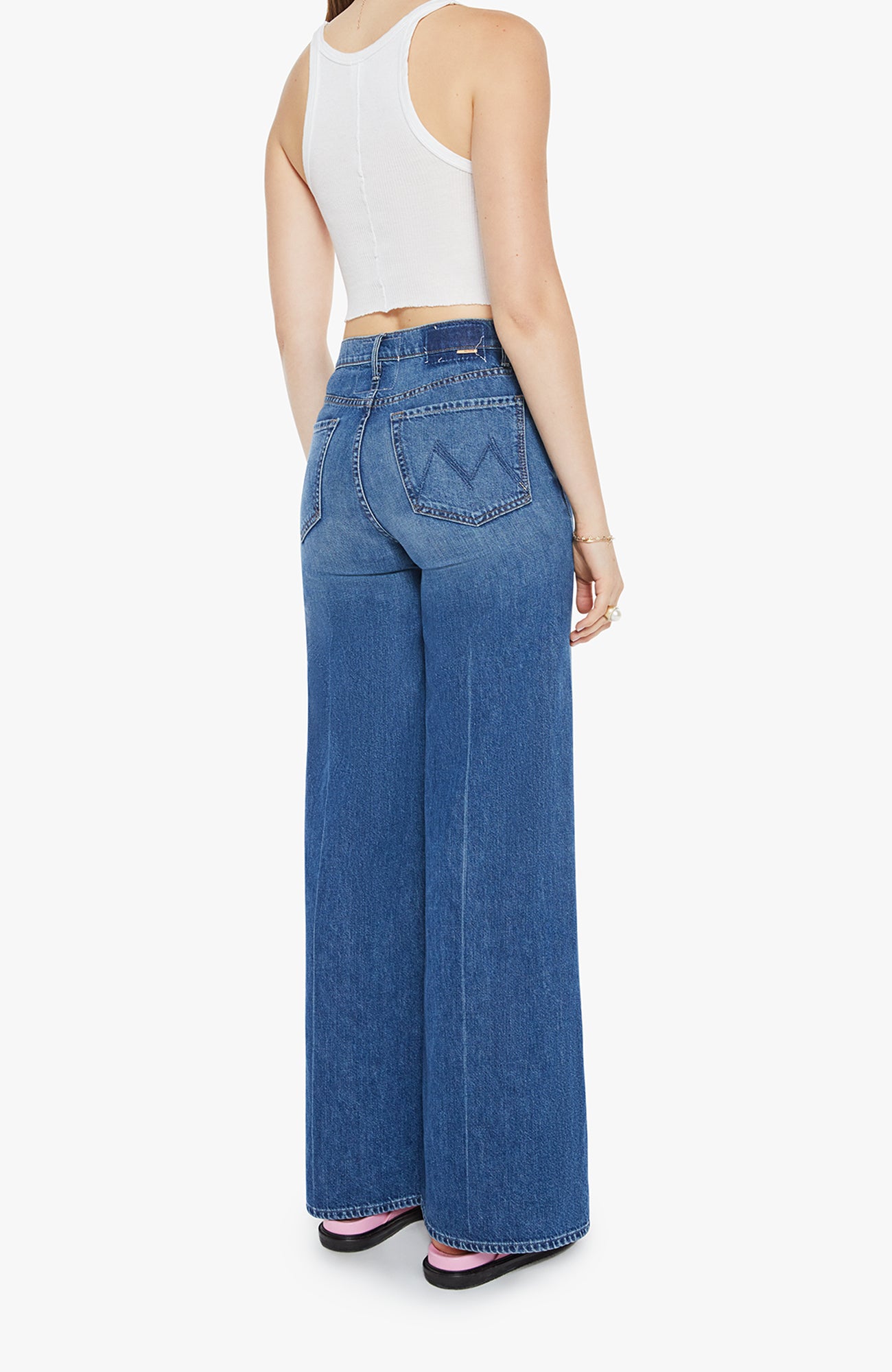 THE UNDERCOVER SNEAK - RAGS TO RICHES