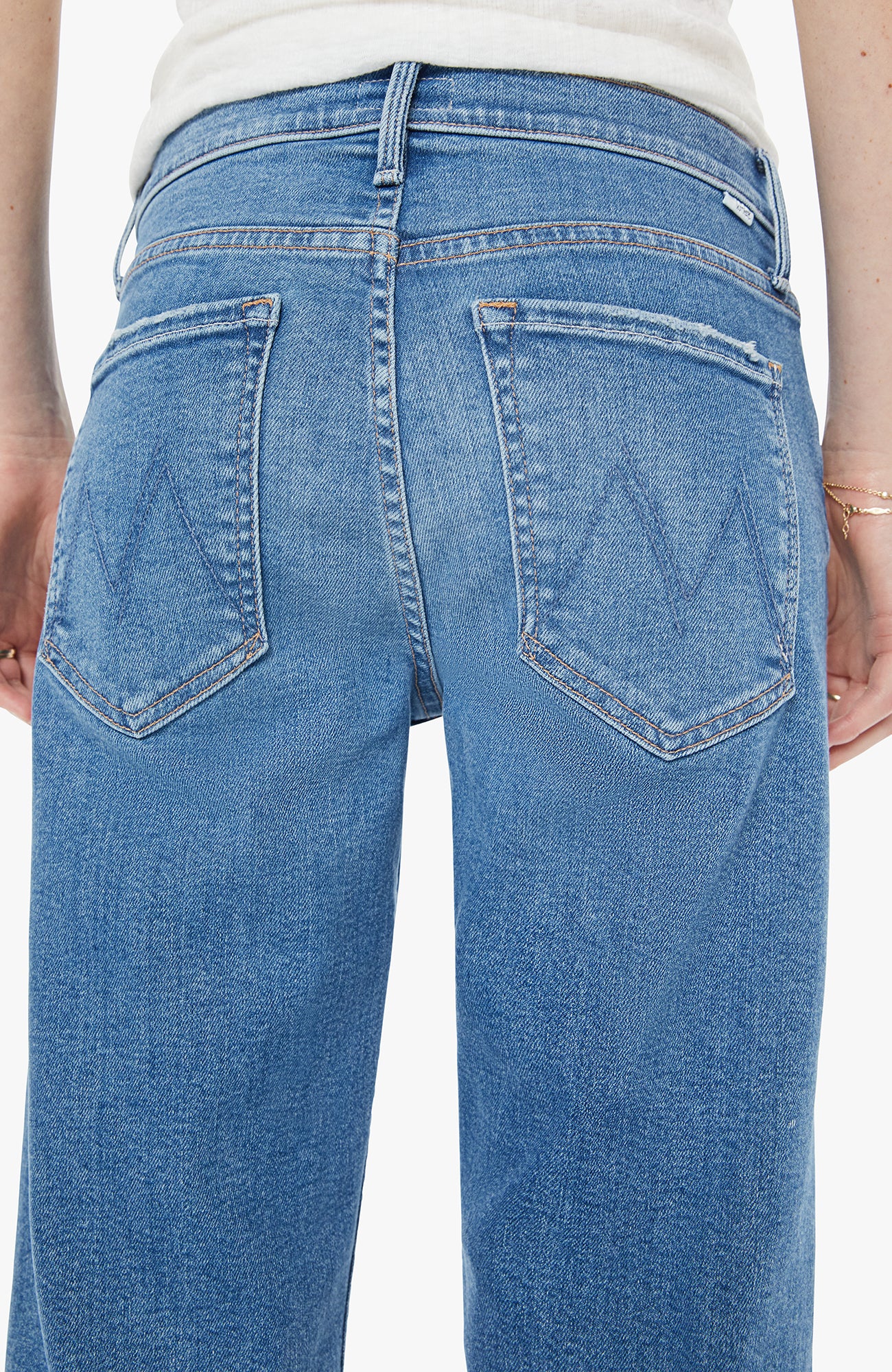 THE NEWBIE ANKLE | FLOAT MY BOAT JEANS