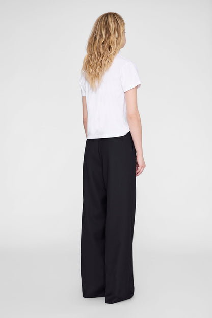 SHELLEY TEE STUDIO IN WHITE