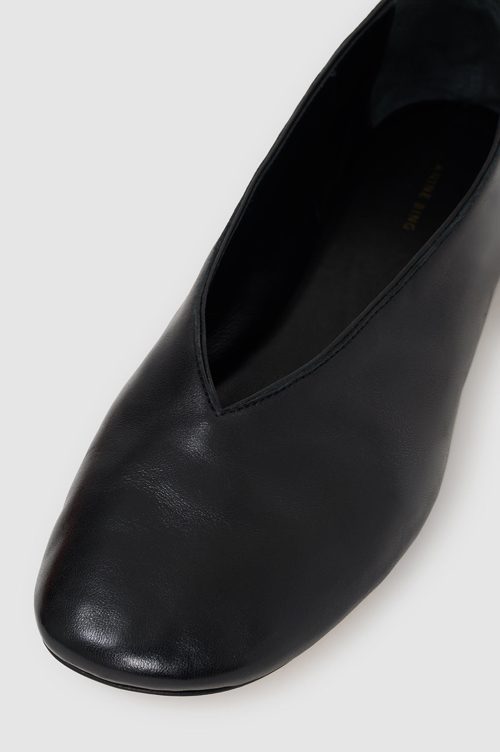 ANA FLATS SMOOTH LEATHER BLACK SHOE