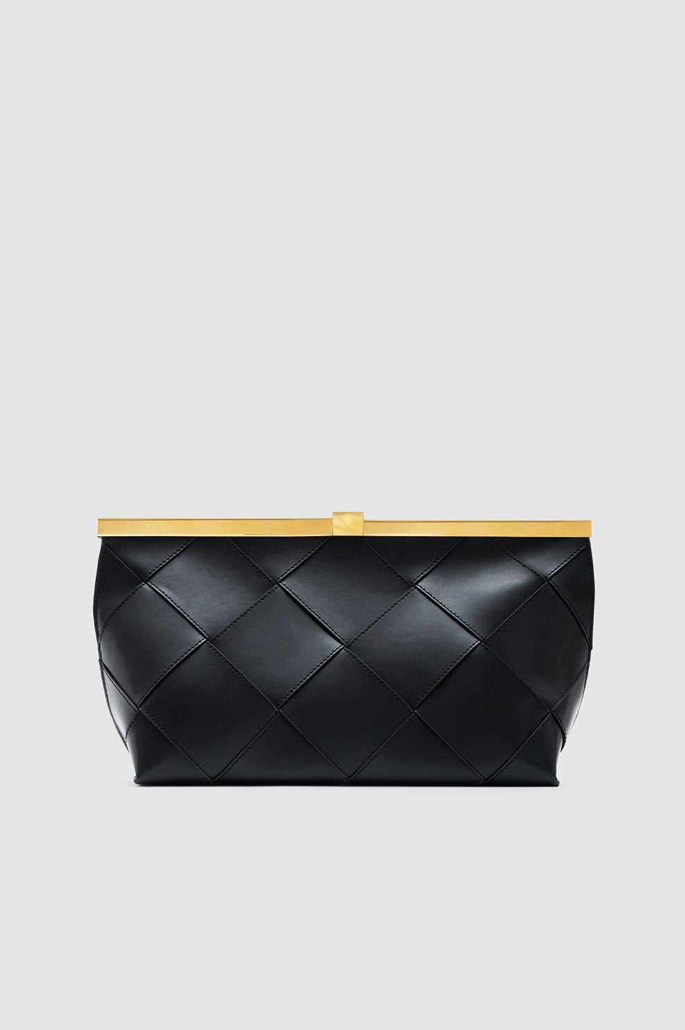 ANINE CLUTCH BRAIDED LEATHER IN BLACK