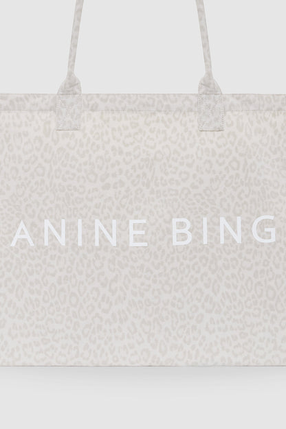 LEO CANVAS TOTE - WASHED WHITE LEOPARD