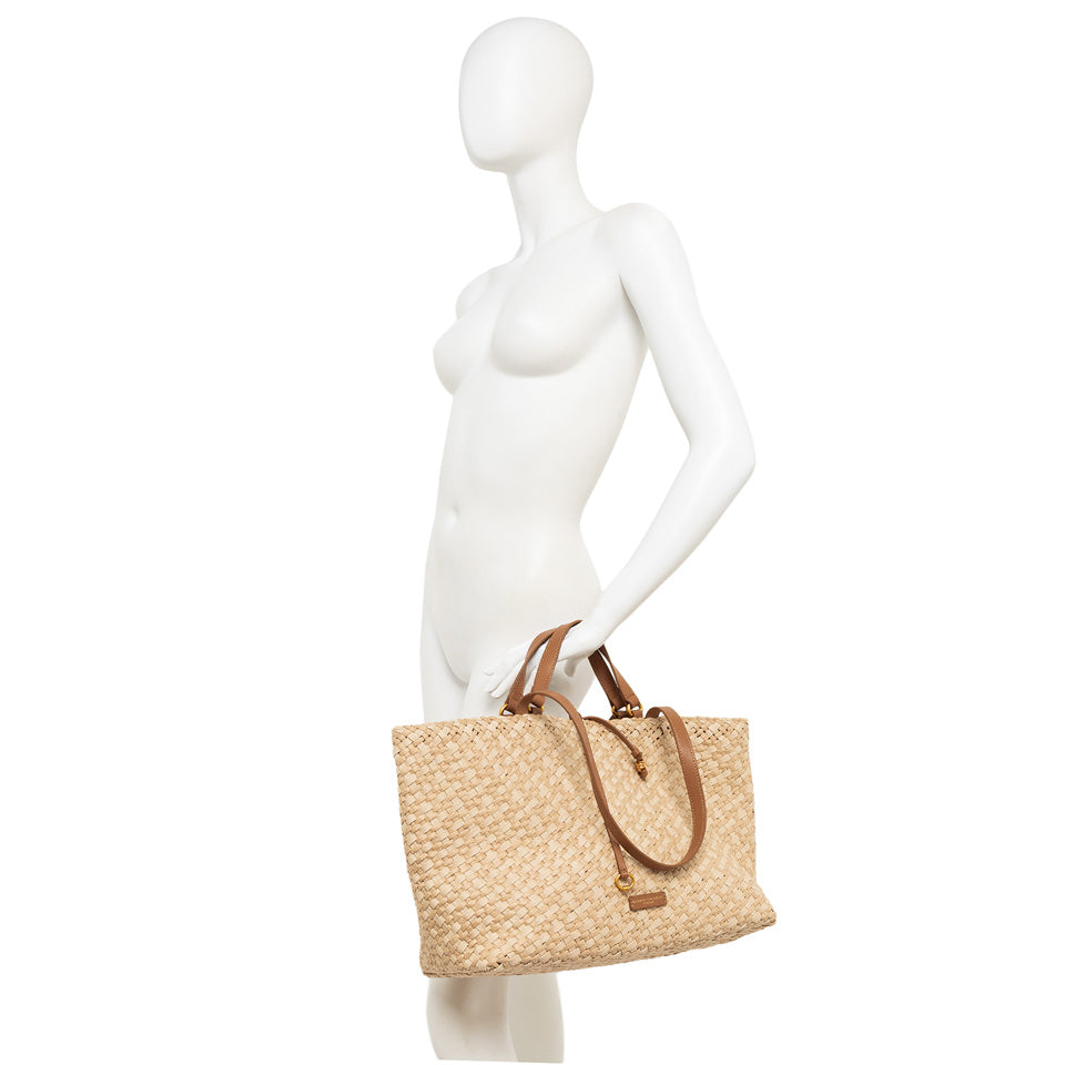 Mercy Bag In Naturale by Gianni Chiarini at MOYA