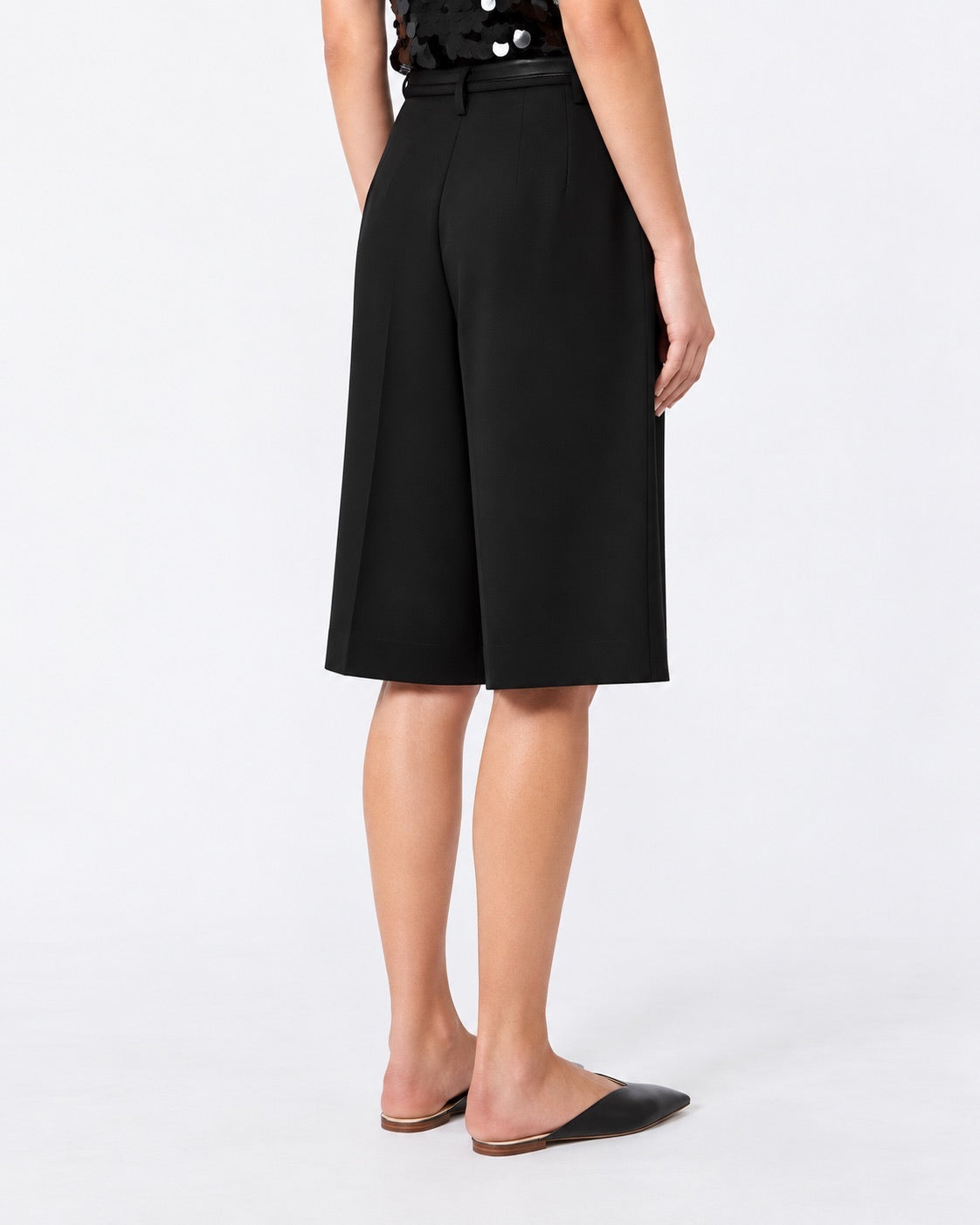 Boero Short In Black by Max Mara - view 2