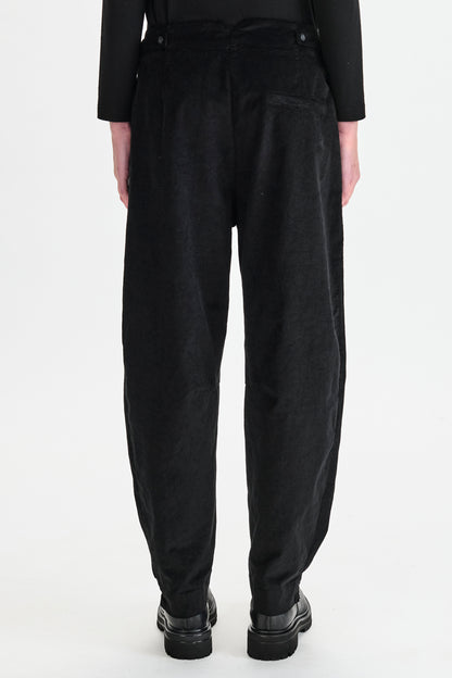 COTTON VELVET PLEAT FRONT PANT.  BLACK