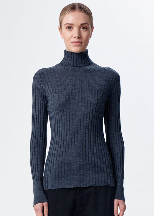 RIBBED SLIM TURTLENECK KNIT