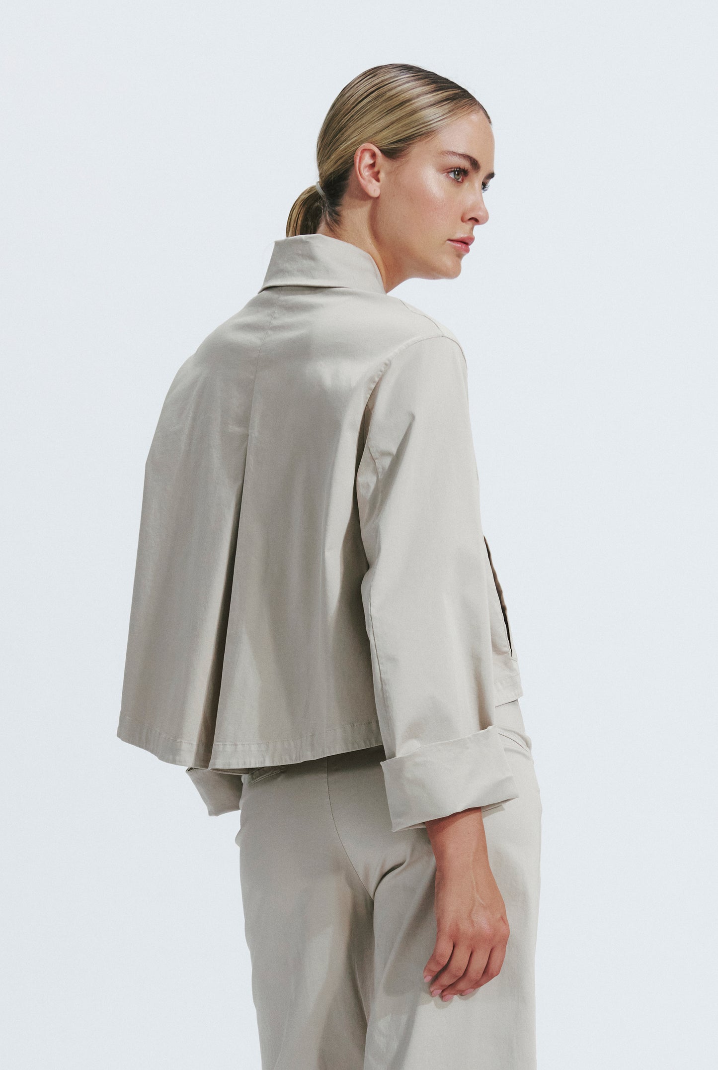 RELAXED CROPPED DOUBLE BREASTED JACKET