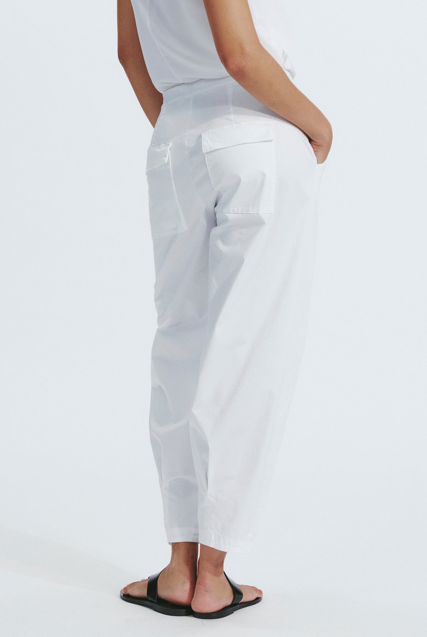 BARREL SHAPE RELAXED PANT