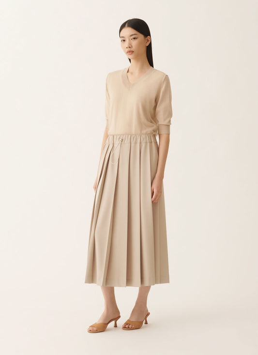 PLEATED SKIRT IN TECHNO TAILORING