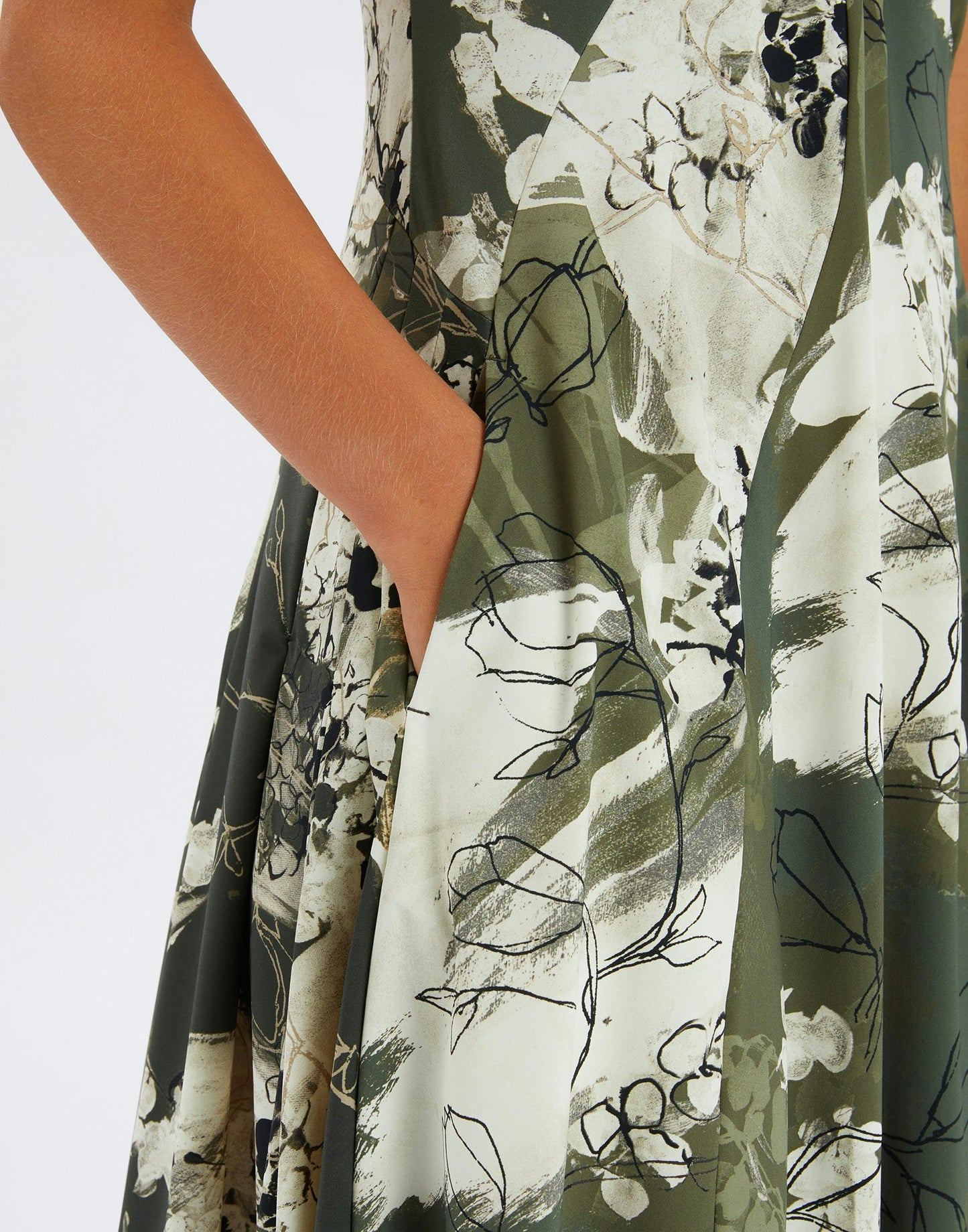 MESMERIZE DRESS IN KHAKI FLORAL
