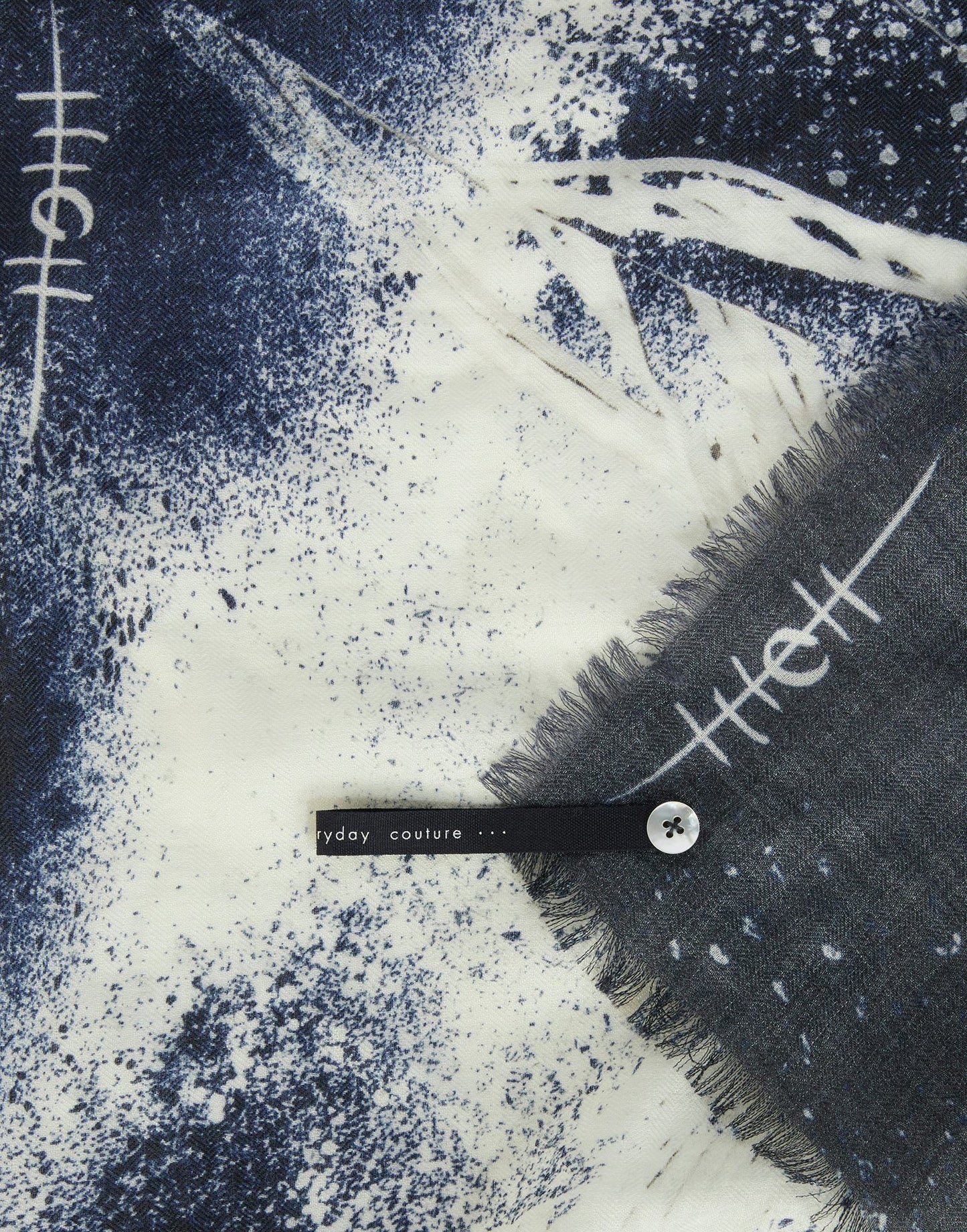 CHIRP BLUE AIRBRUSH FLOWER PRINT SCARF