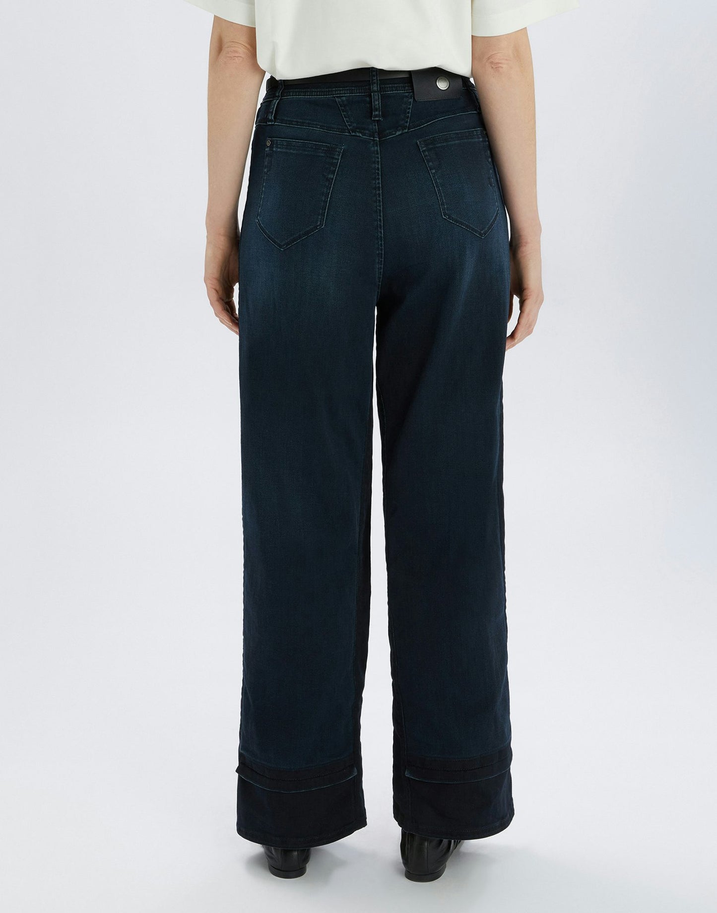 LIVEN-UP DENIM JEANS
