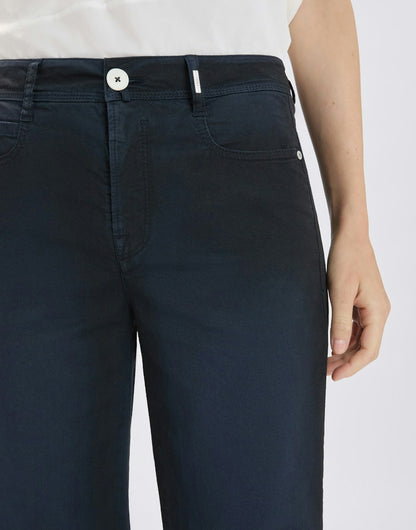 SHORTER COATED COTTON PANTS