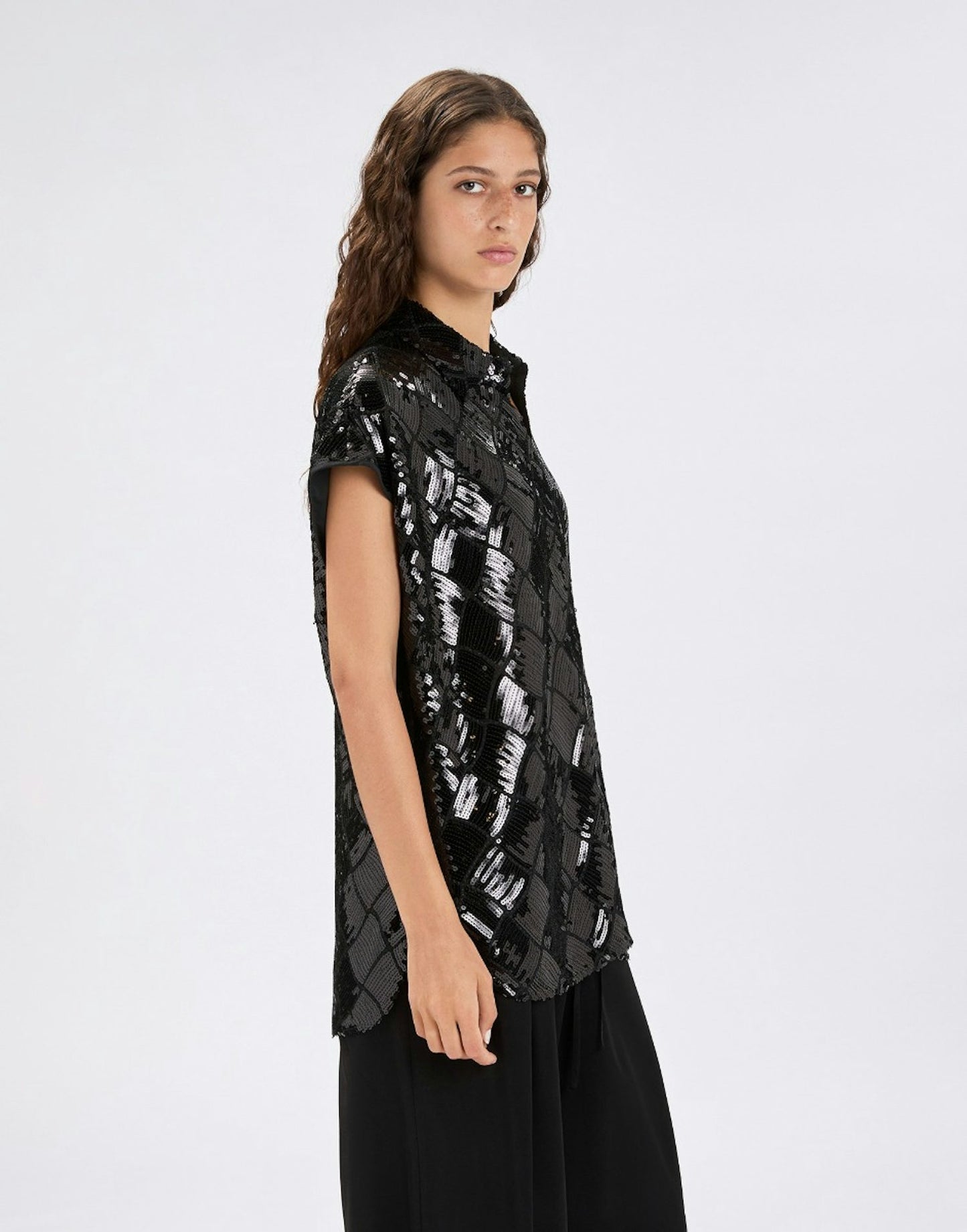 CROSSOVER SEQUIN SHIRT