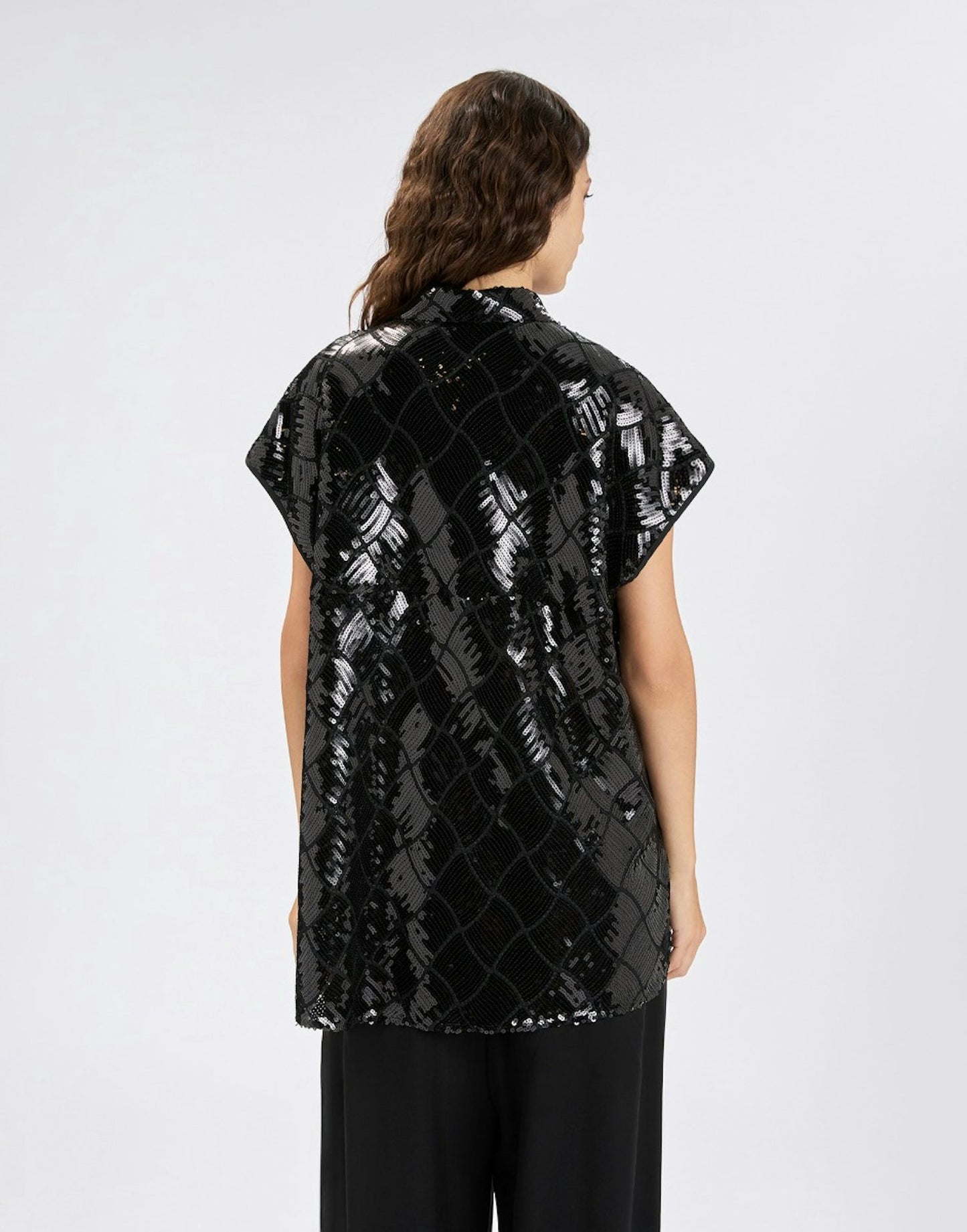 CROSSOVER SEQUIN SHIRT