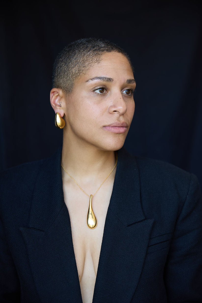 GOLD TEAR DROP LARGE PENDANT