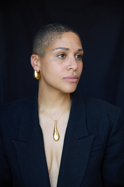 GOLD TEAR DROP LARGE PENDANT