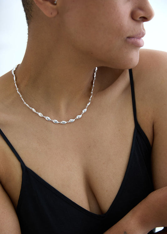 STERLING SILVER TEAR DROP CHAIN NECKLACE