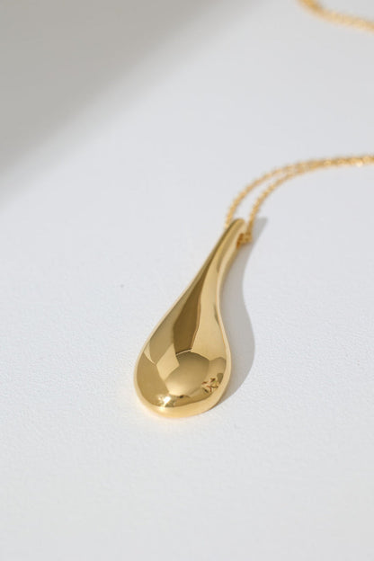 GOLD TEAR DROP LARGE PENDANT
