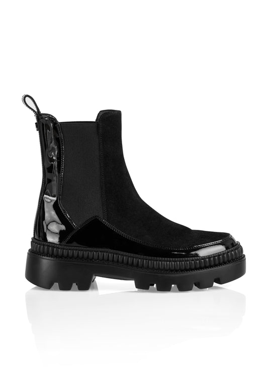 PATENT LEATHER PULL ON BOOT