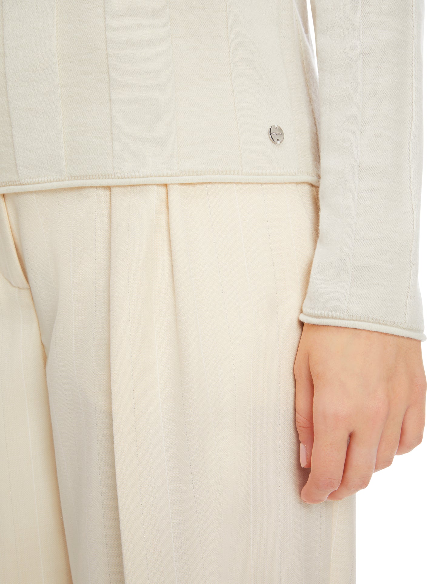 TURTLENECK JUMPER W TEXTURED STRIPE