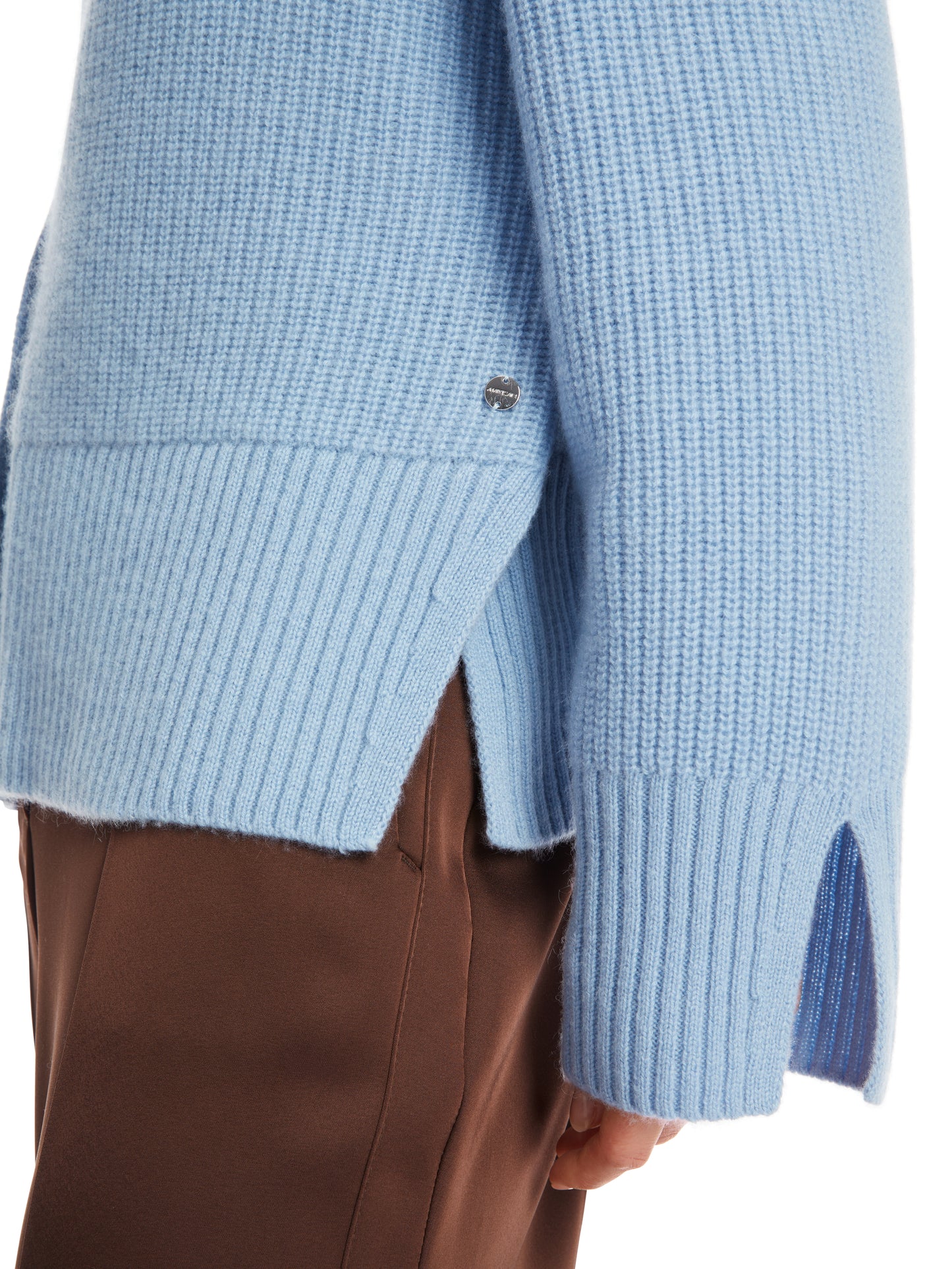 CASHMERE  BLEND V-NECK CARDIGAN