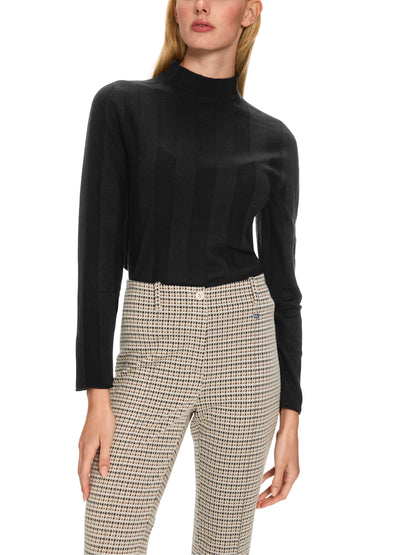 TURTLENECK JUMPER W TEXTURED STRIPE