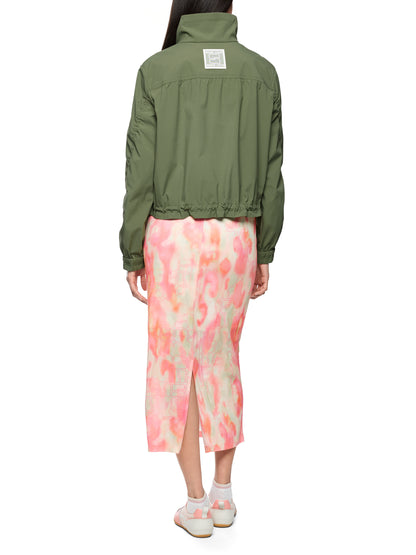 CROPPED CASUAL BOMBER JACKET IN OLIVINE