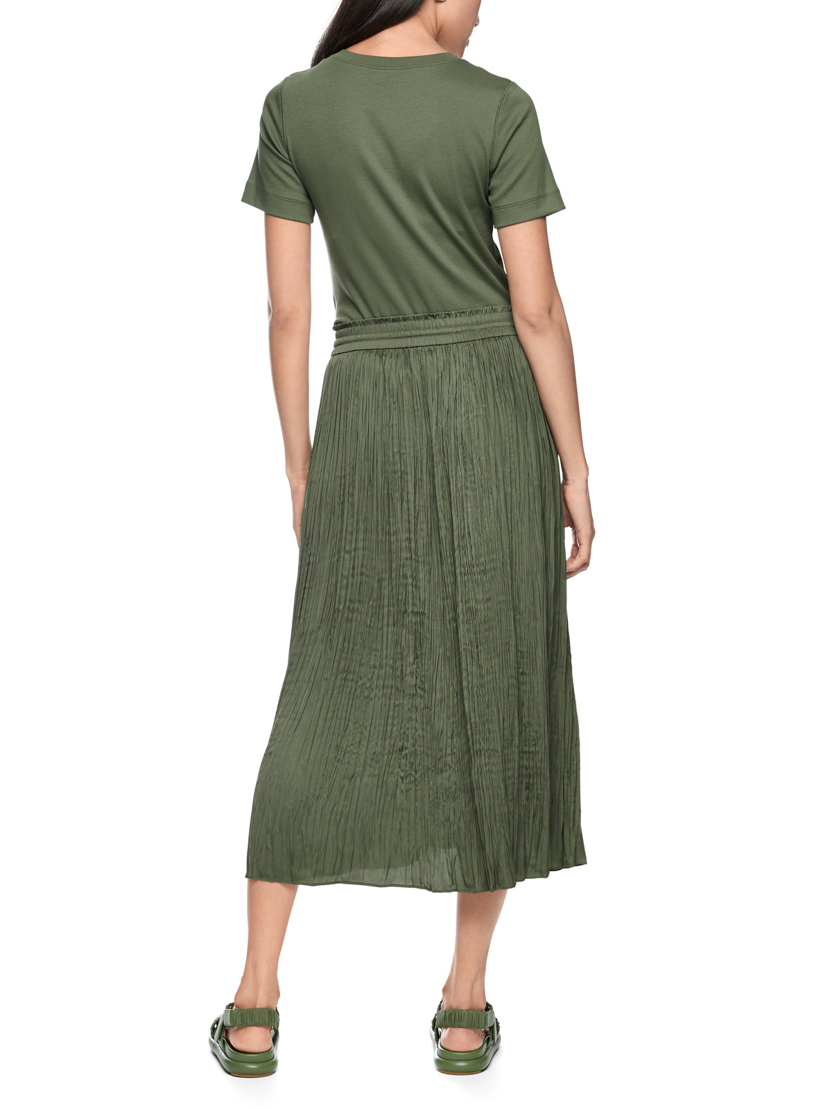 PLEATED SKIRT W ELASTIC WAISTBAND IN OLIVINE