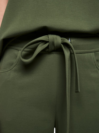 WIDE LEG RELAXED PANTS IN OLIVINE