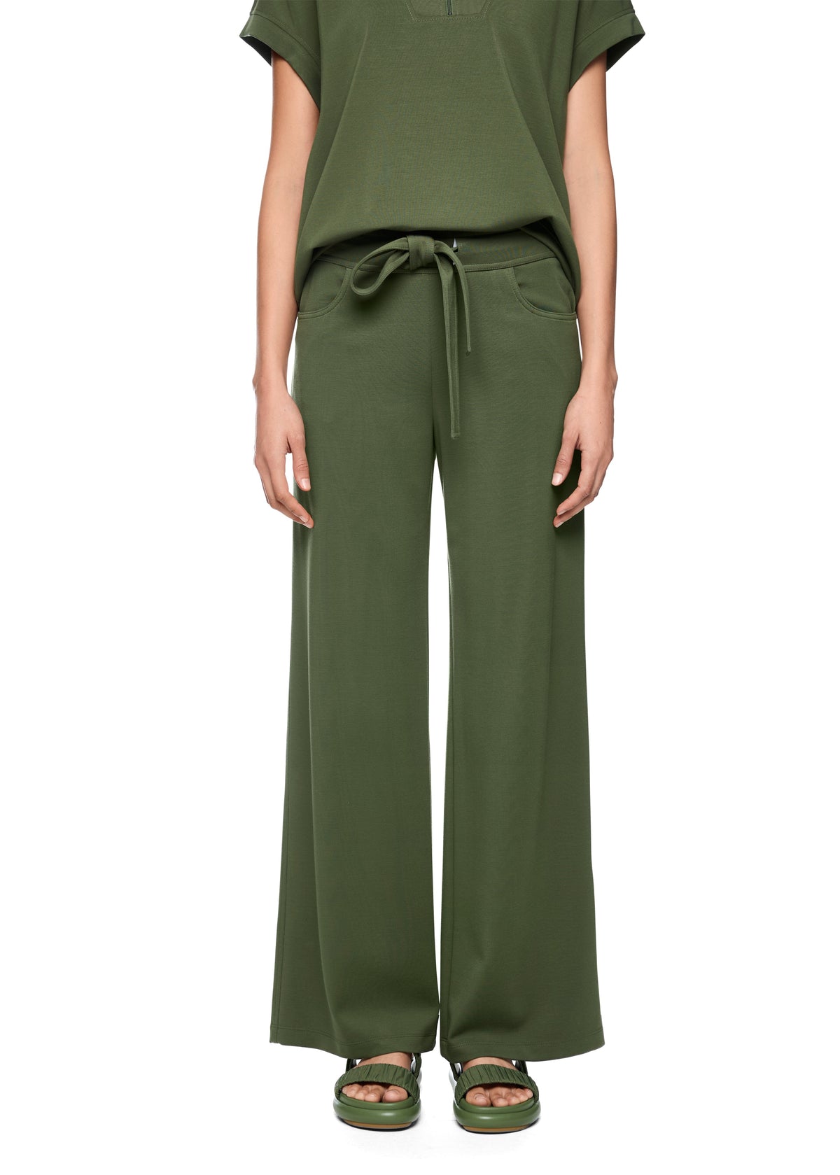 WIDE LEG RELAXED PANTS IN OLIVINE