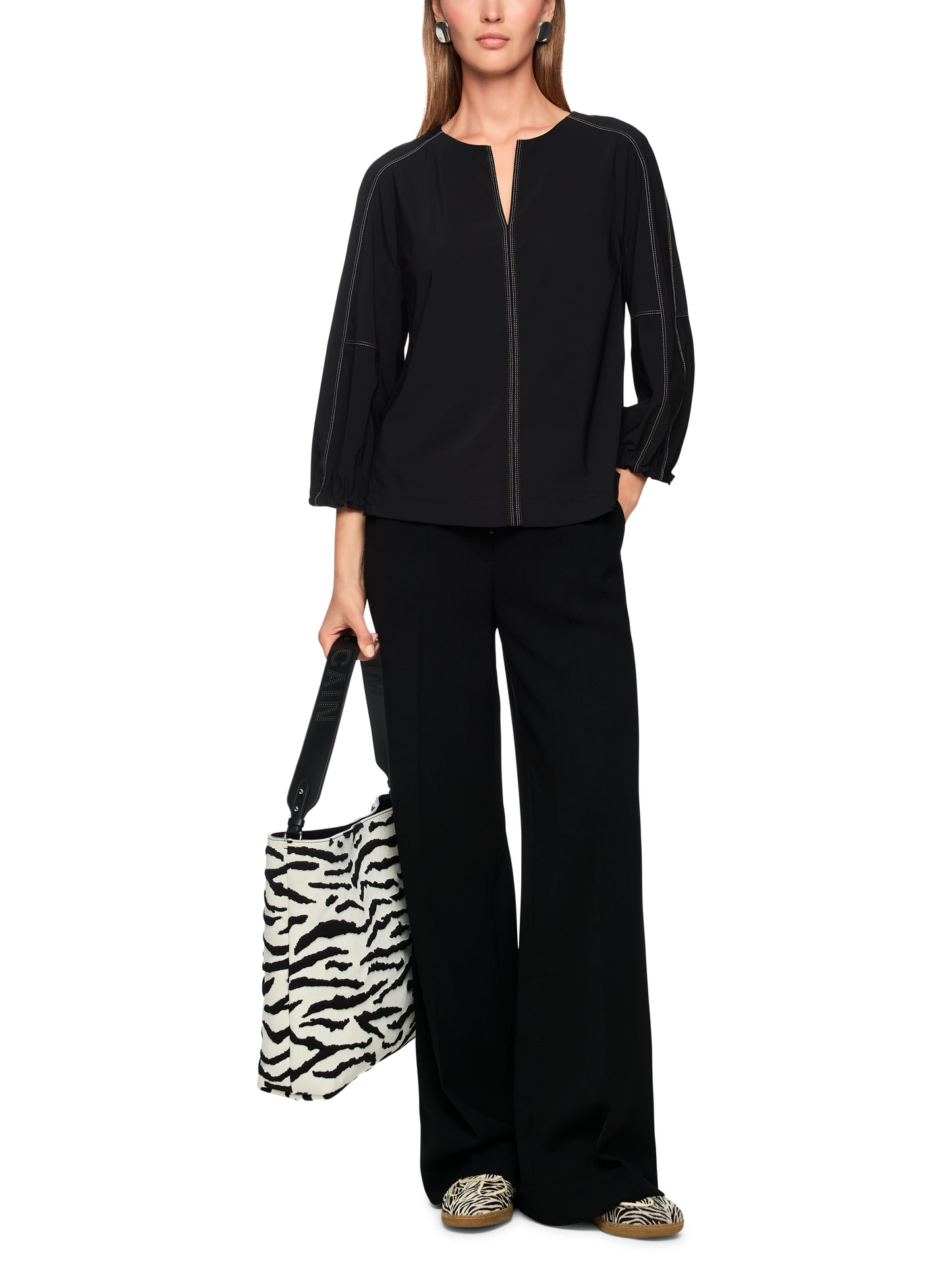 LOOSE FITTING LEISURE BLOUSE BLACK