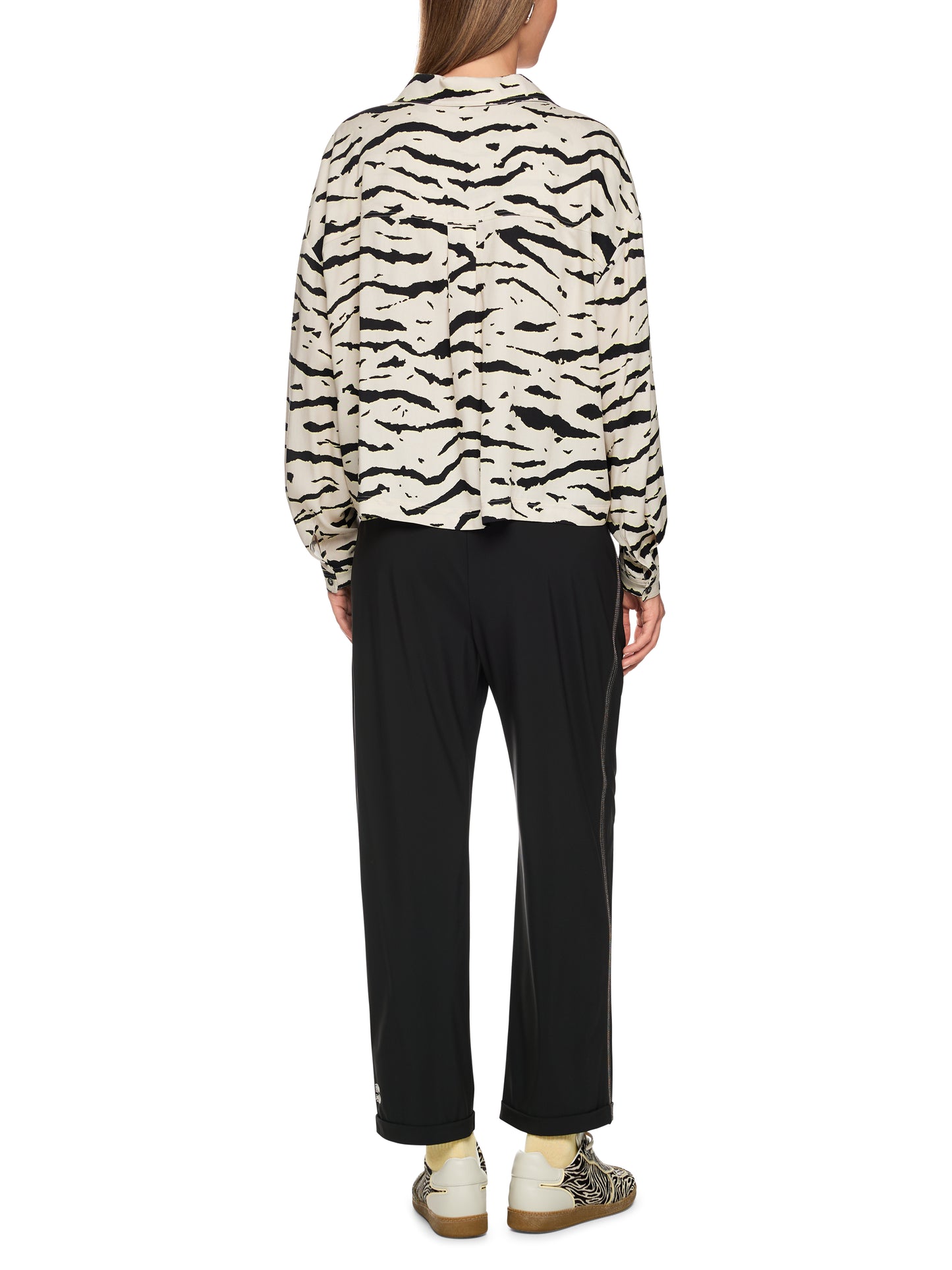 CROPPED LEG LEISURE PANTS BLACK