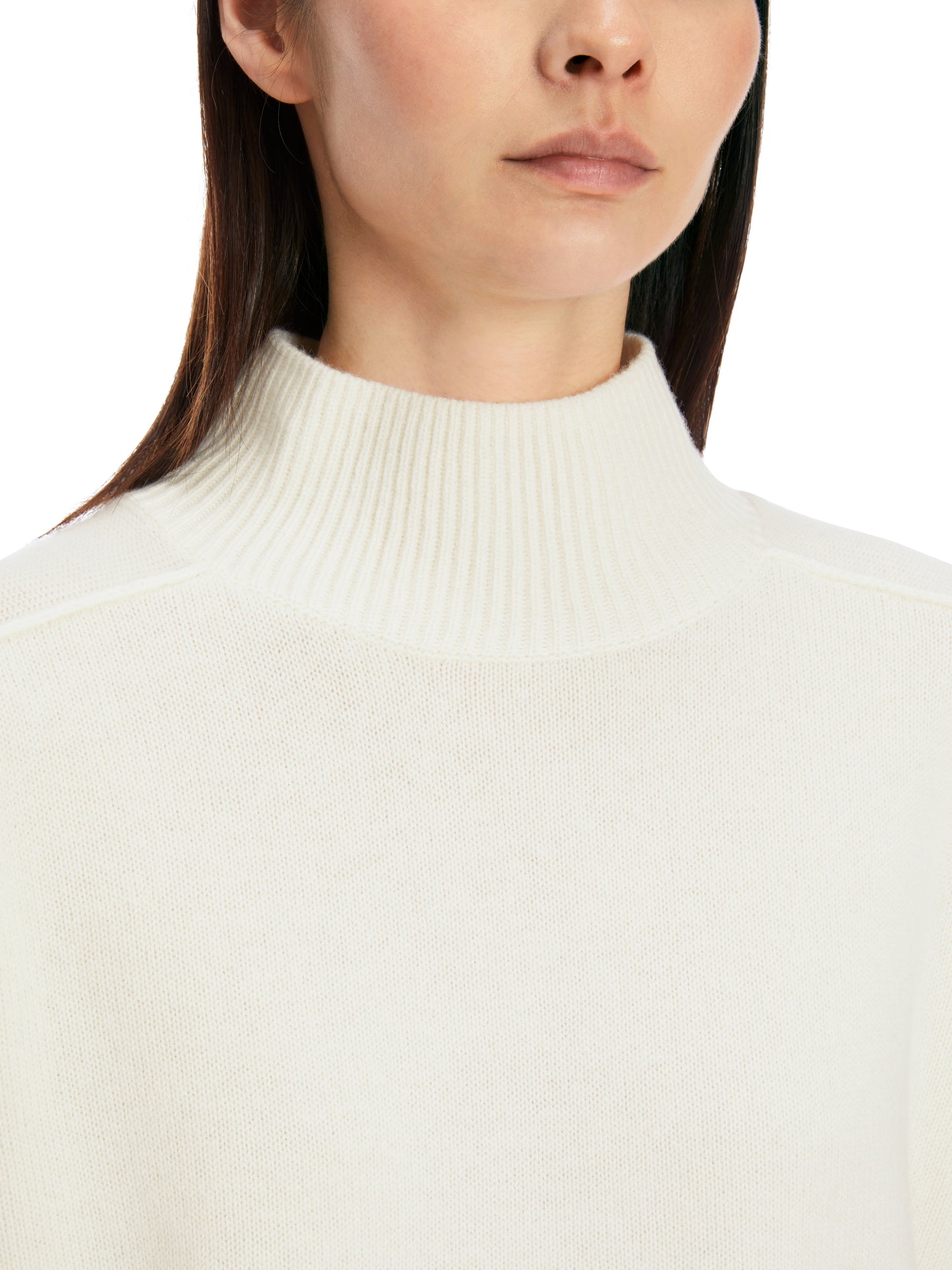 MOCK NECK LOOSE FIT KNIT