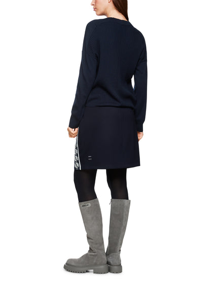 NAVY SPORT SWEATER W CREAM PIPE DETAIL