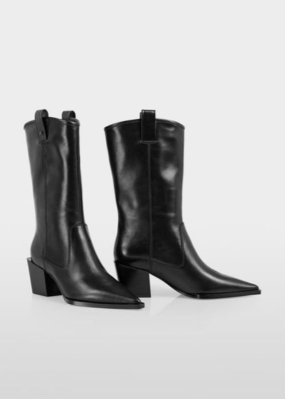 WESTERN STYLE CUBAN HEEL BOOT