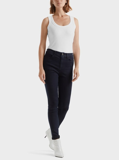 BASIC RIB SCOOP NECK TANK WHITE