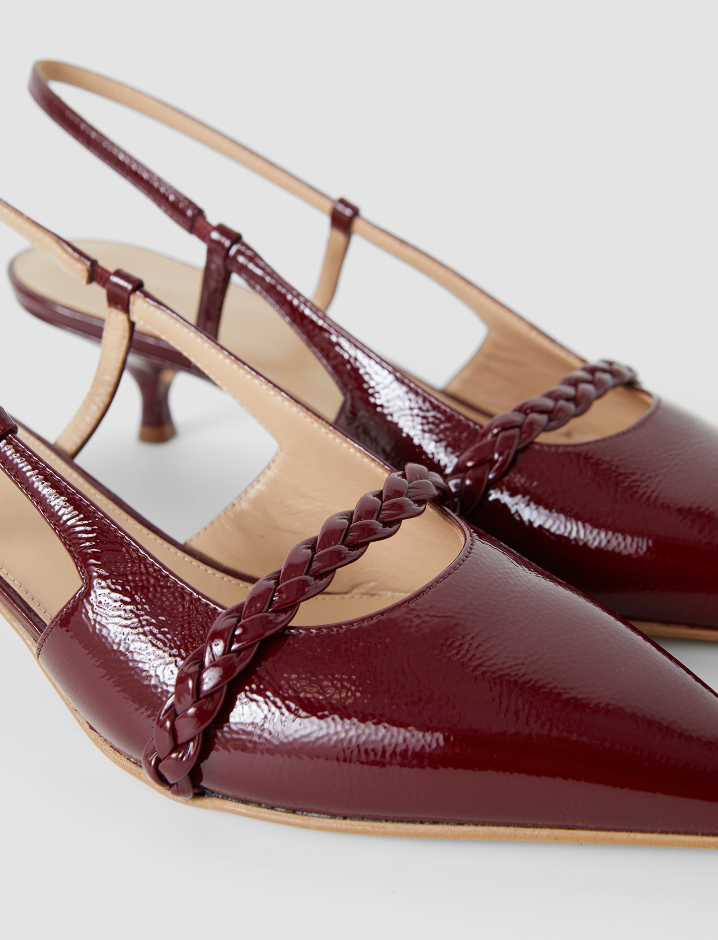 ANISA POINTY NAPPALAK SLINGBACK KITTEN HEELS