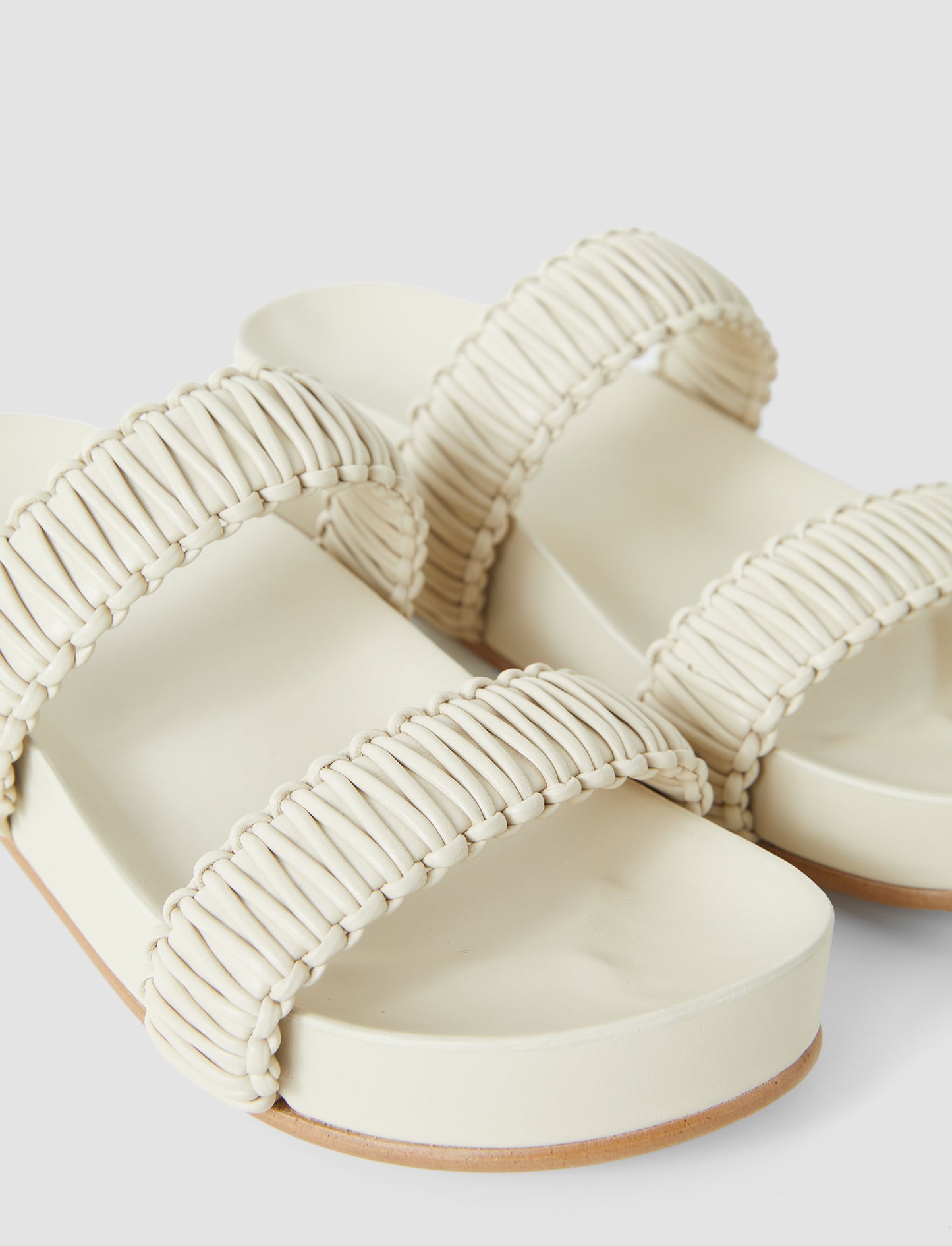 ISHA 3 STRAP GATHERED NAPPA SLIDE