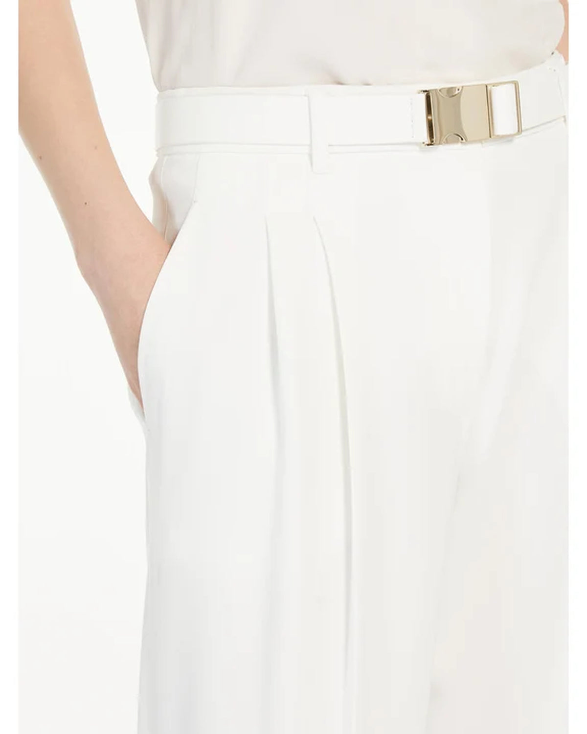 Neottia Straight Leg Trouser In White & Black by Max Mara Studio