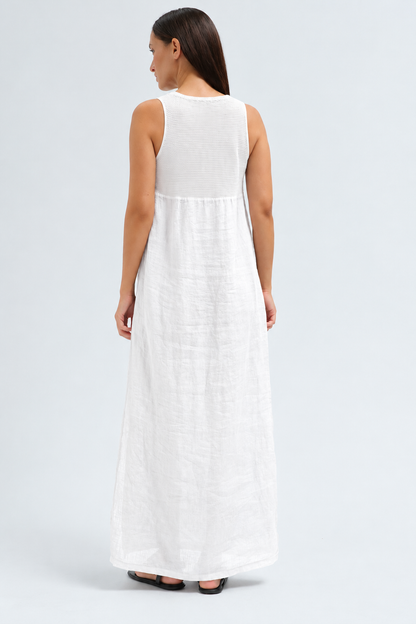 LINEN MAXI DRESS IN WHITE