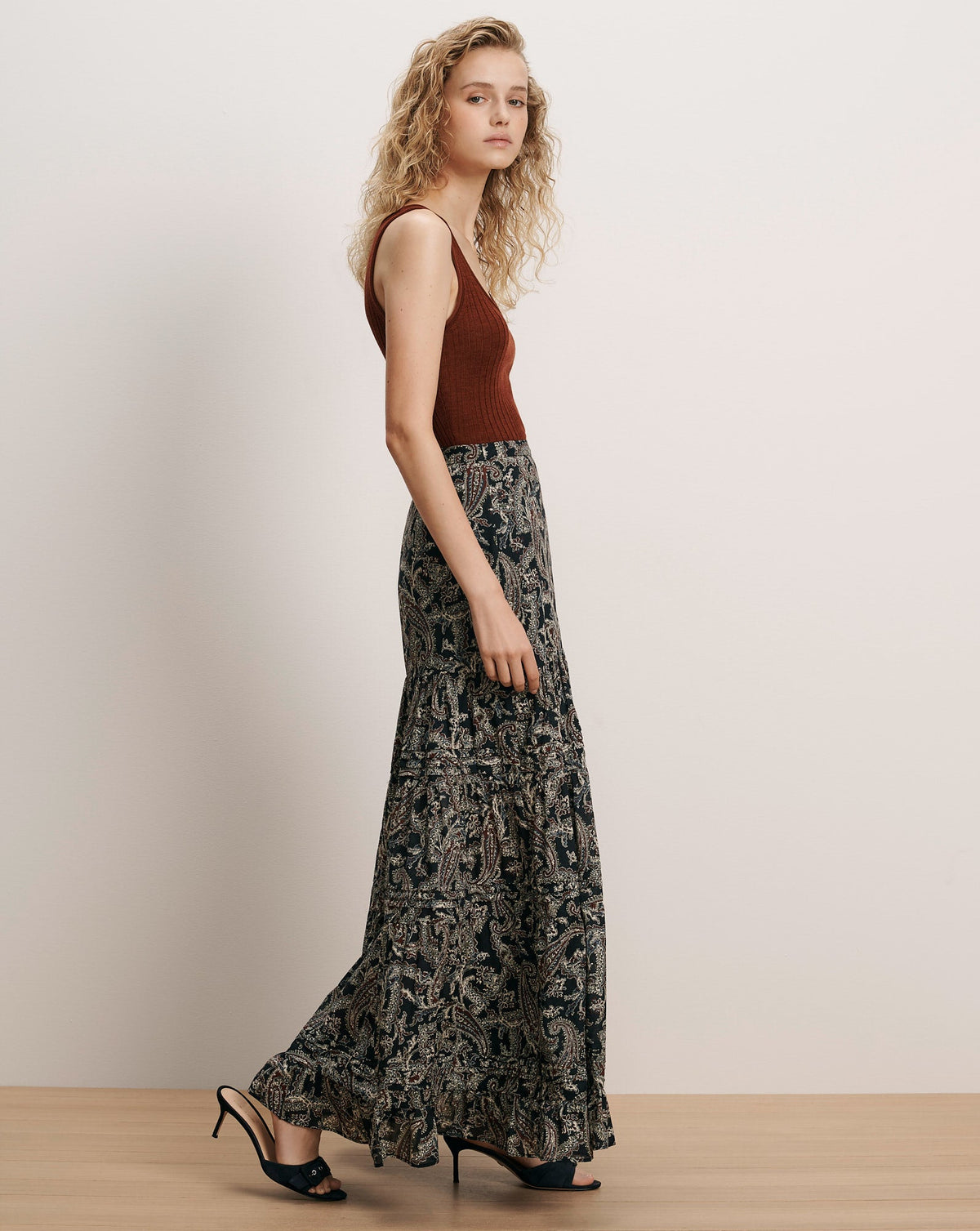 HEATHERALYN SKIRT IN NAVY MULTI
