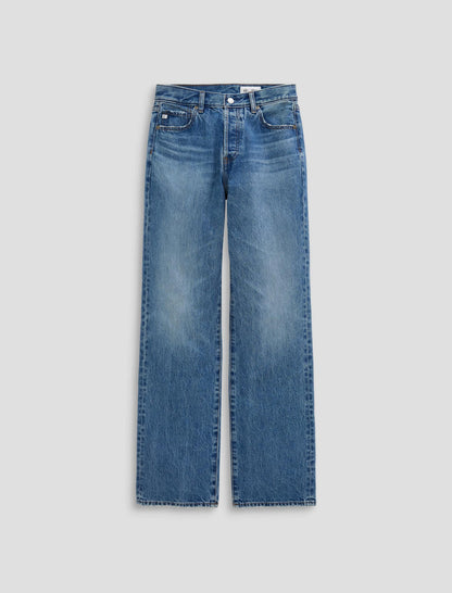 SYDNEY JEANS IN CANDID