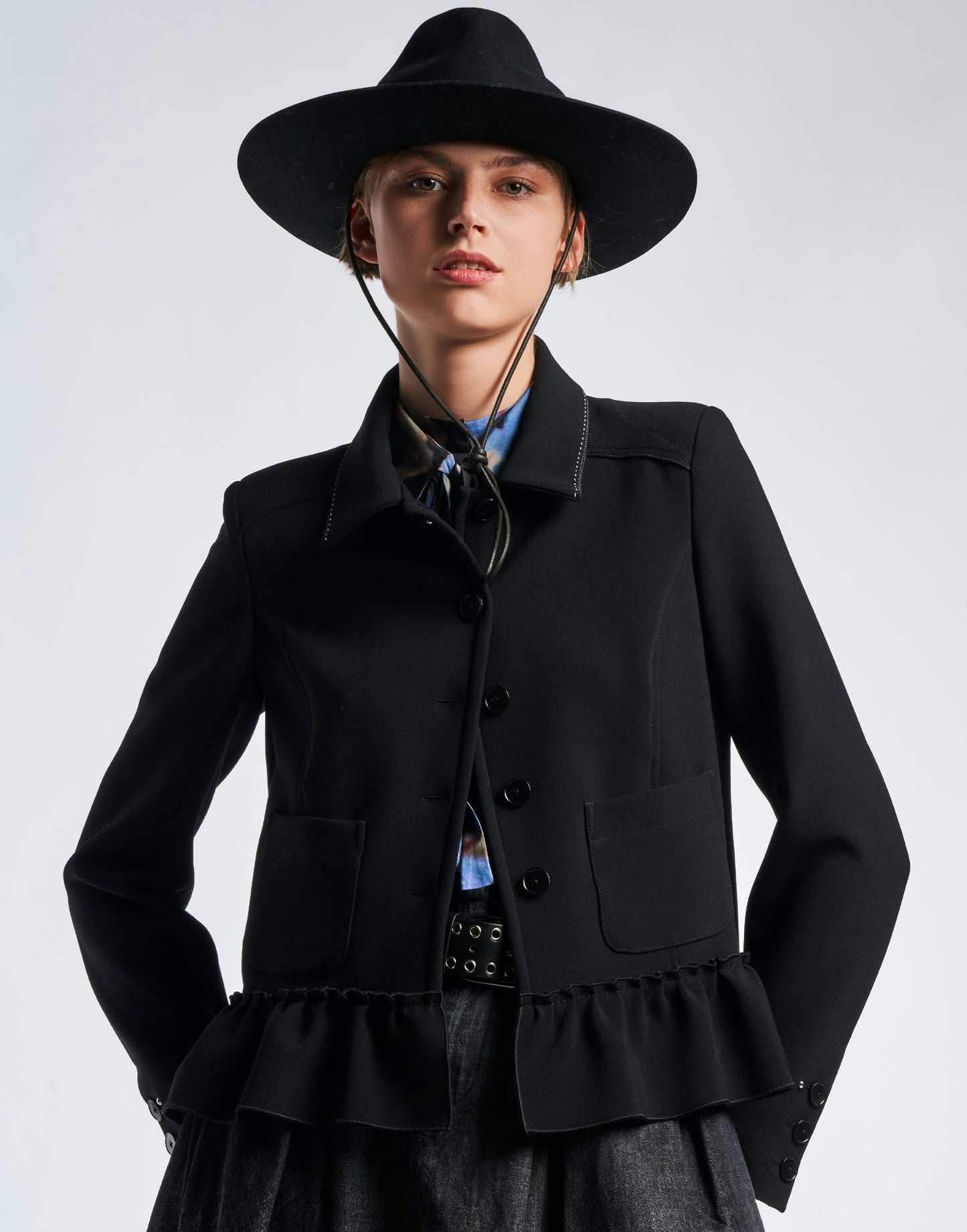 PORTRAIT BOXY JACKET W PEPLUM